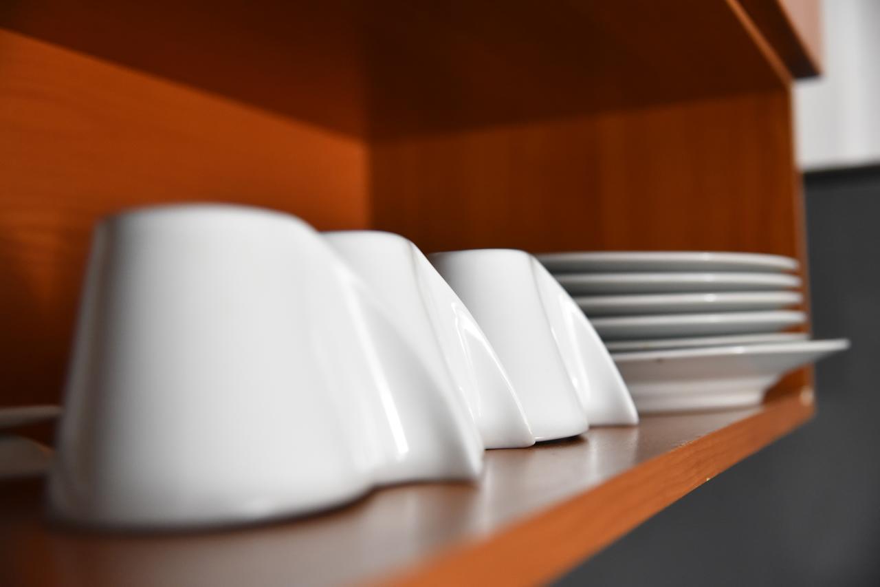 3 Bedroom Home With Parking Garage In The Heart Of スコピエ エクステリア 写真